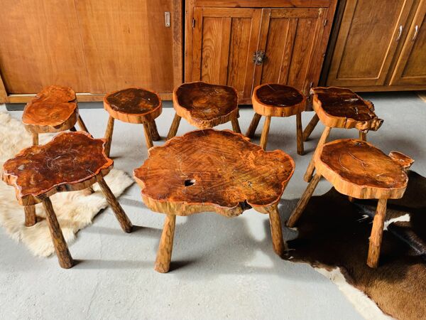 Ensemble de 7 tabourets + 1 table basse - mouvement brutaliste