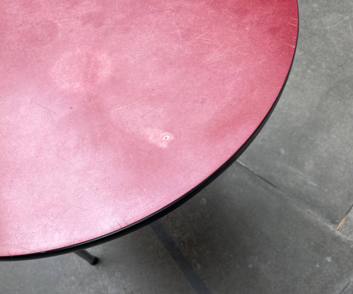 Mid-century German tubular steel table by Mauser Werke Waldeck.