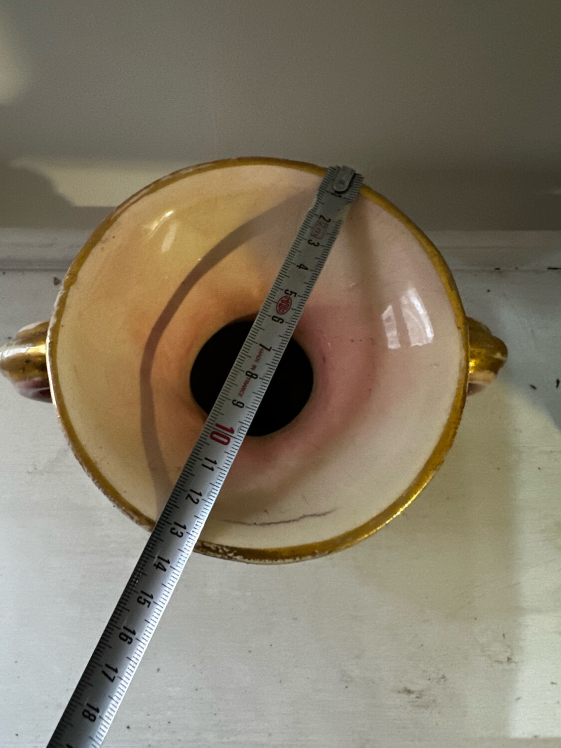 Vase Amphore Vintage Vallauris décor Floral en relief