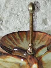 Large scallop shell dish – French earthenware – 1950s–70s – Vintage