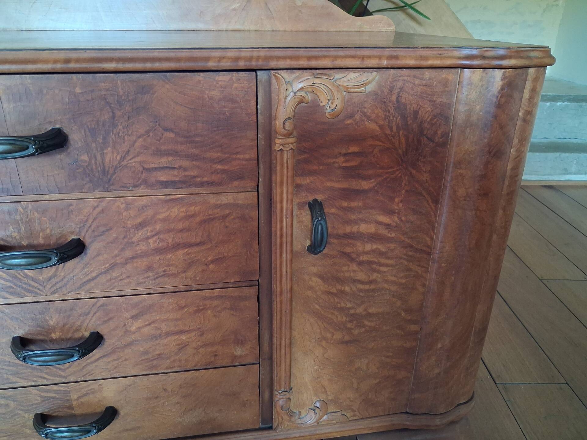 Art Deco mirrored dressing table