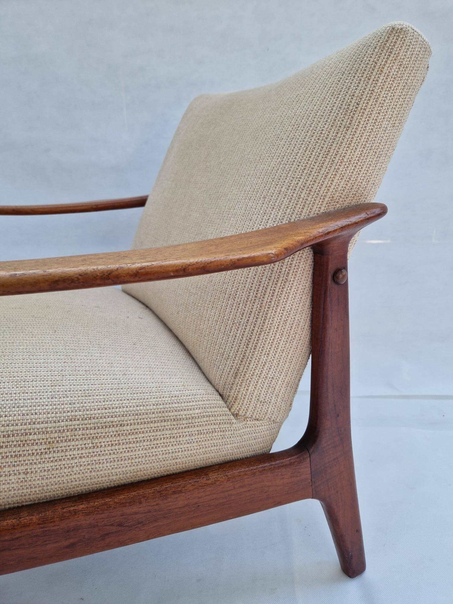Fauteuils danois des années 1960