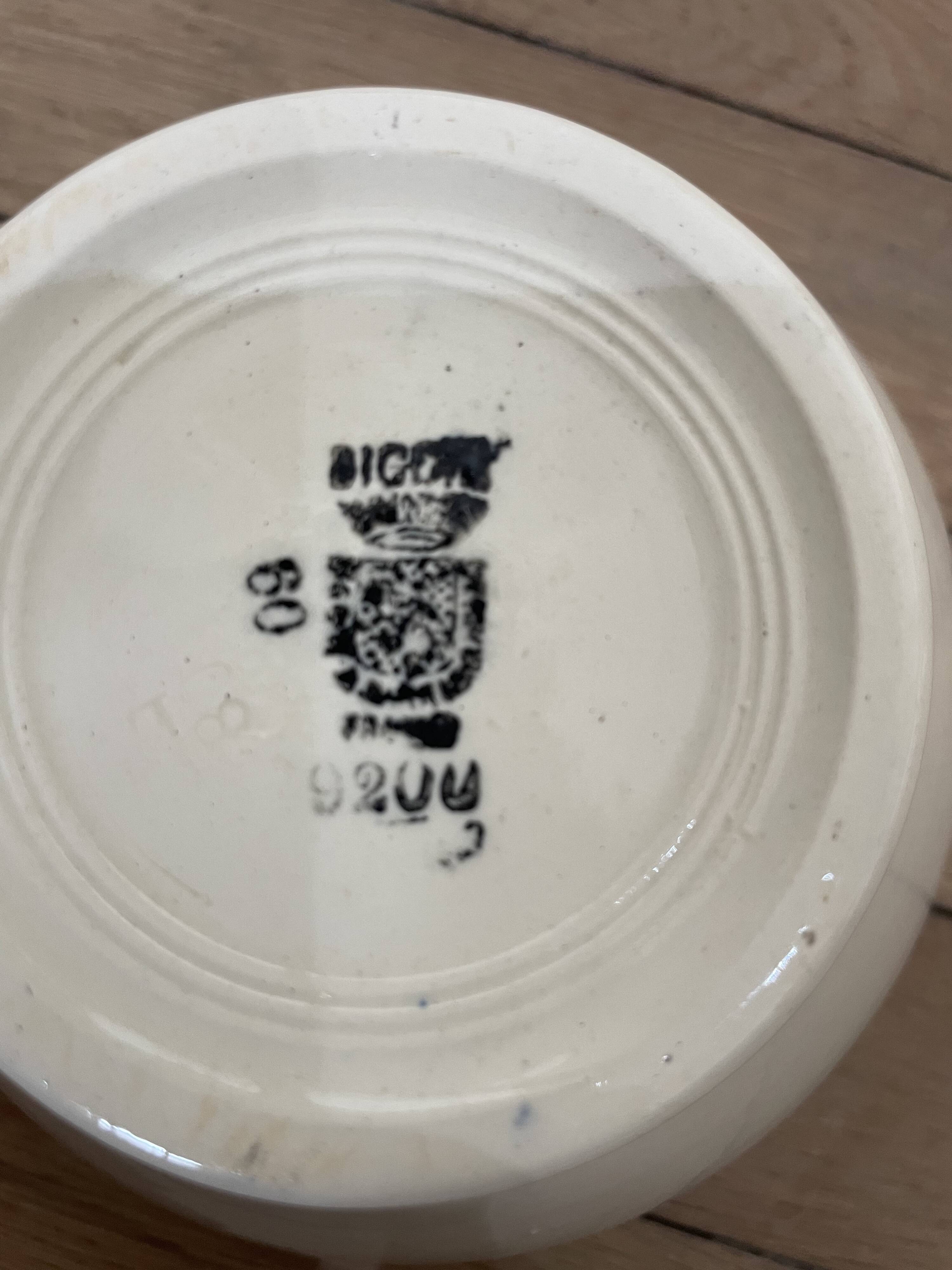 Vintage porcelain bowl 251007