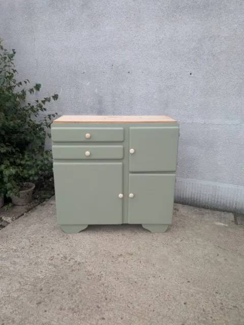 Vintage buffet