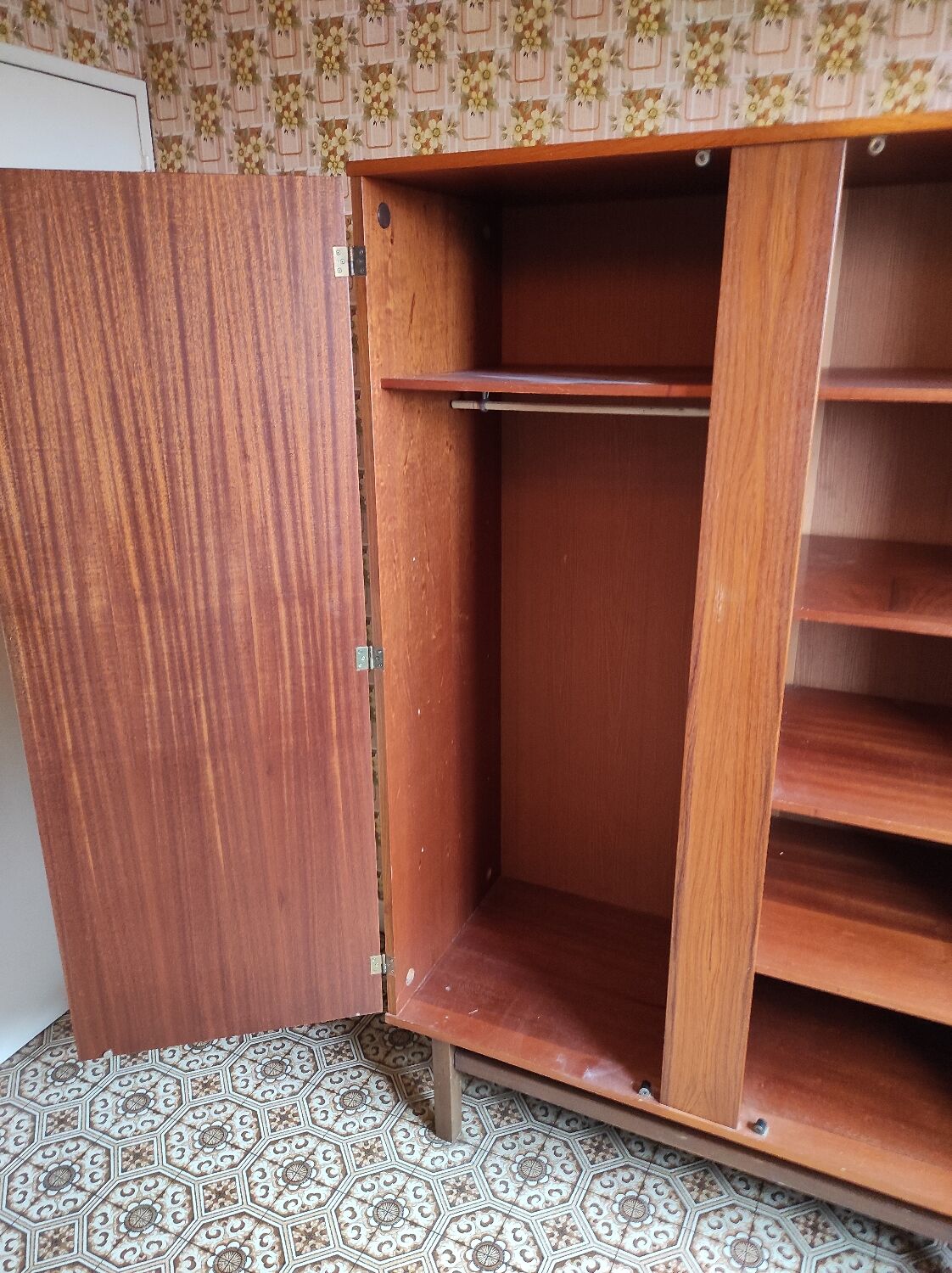 Scandinavian style 2 door wardrobe