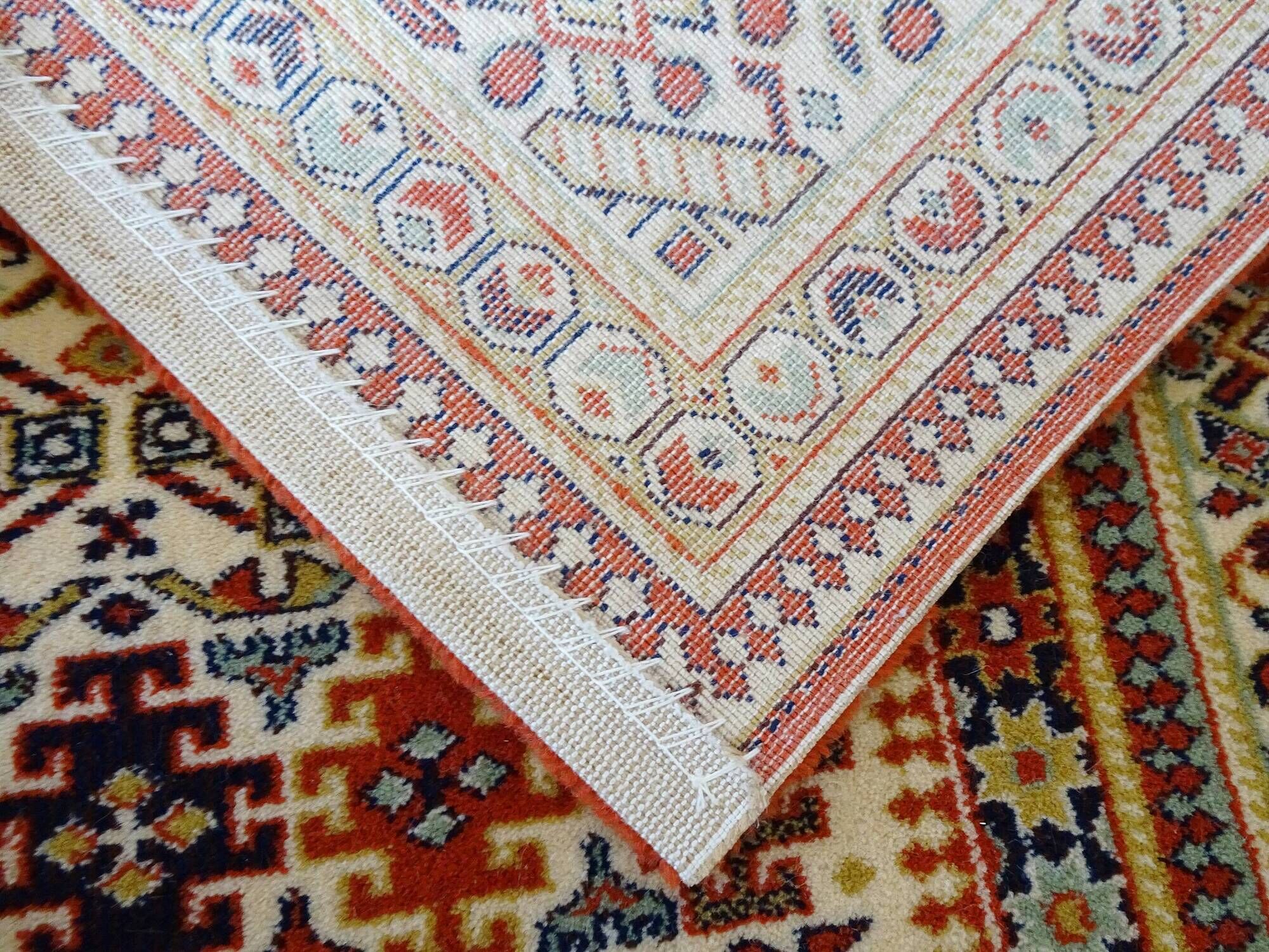 oriental vintage Keshan carpet Adoros, Persian carpet 86 x 180 cm