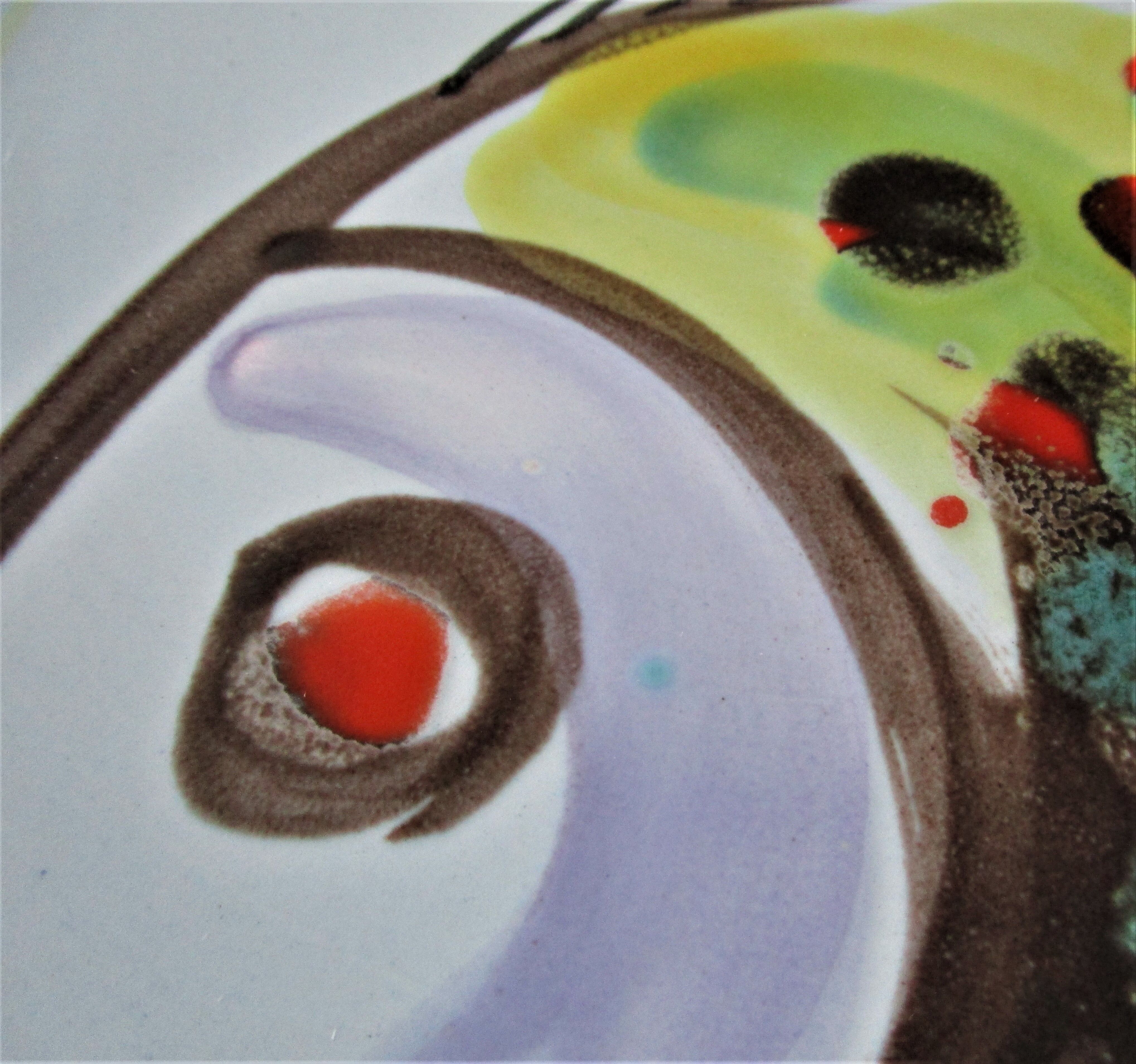 Six Pornic plates with fish and crayfish