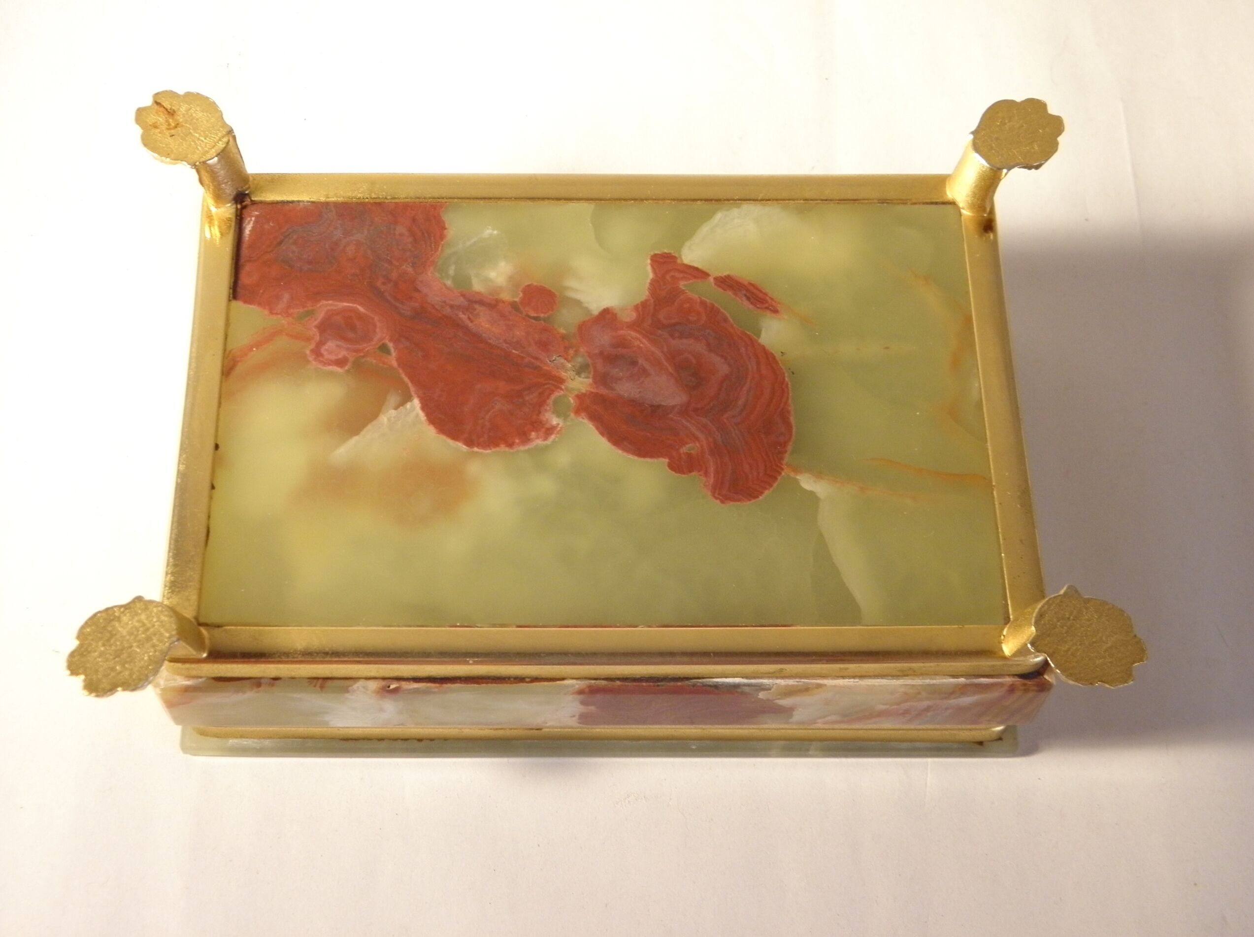 Onyx and gold metal box