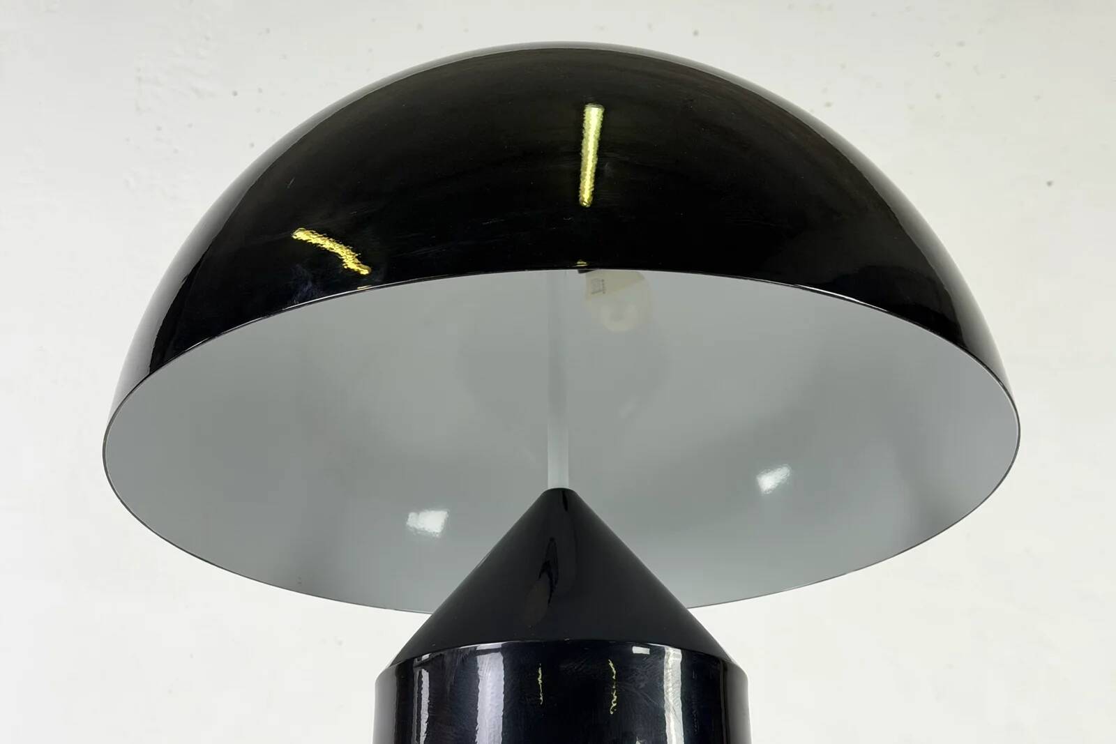 Lampe de table Atollo 233 par Vico Magistretti pour Oluce - 1970s