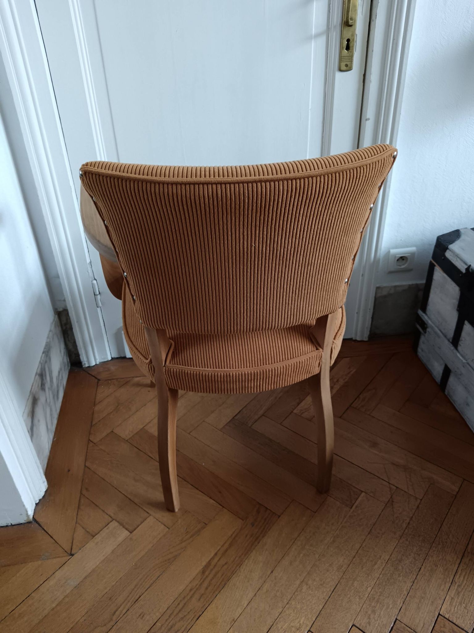 Fauteuil bridge velours jaune