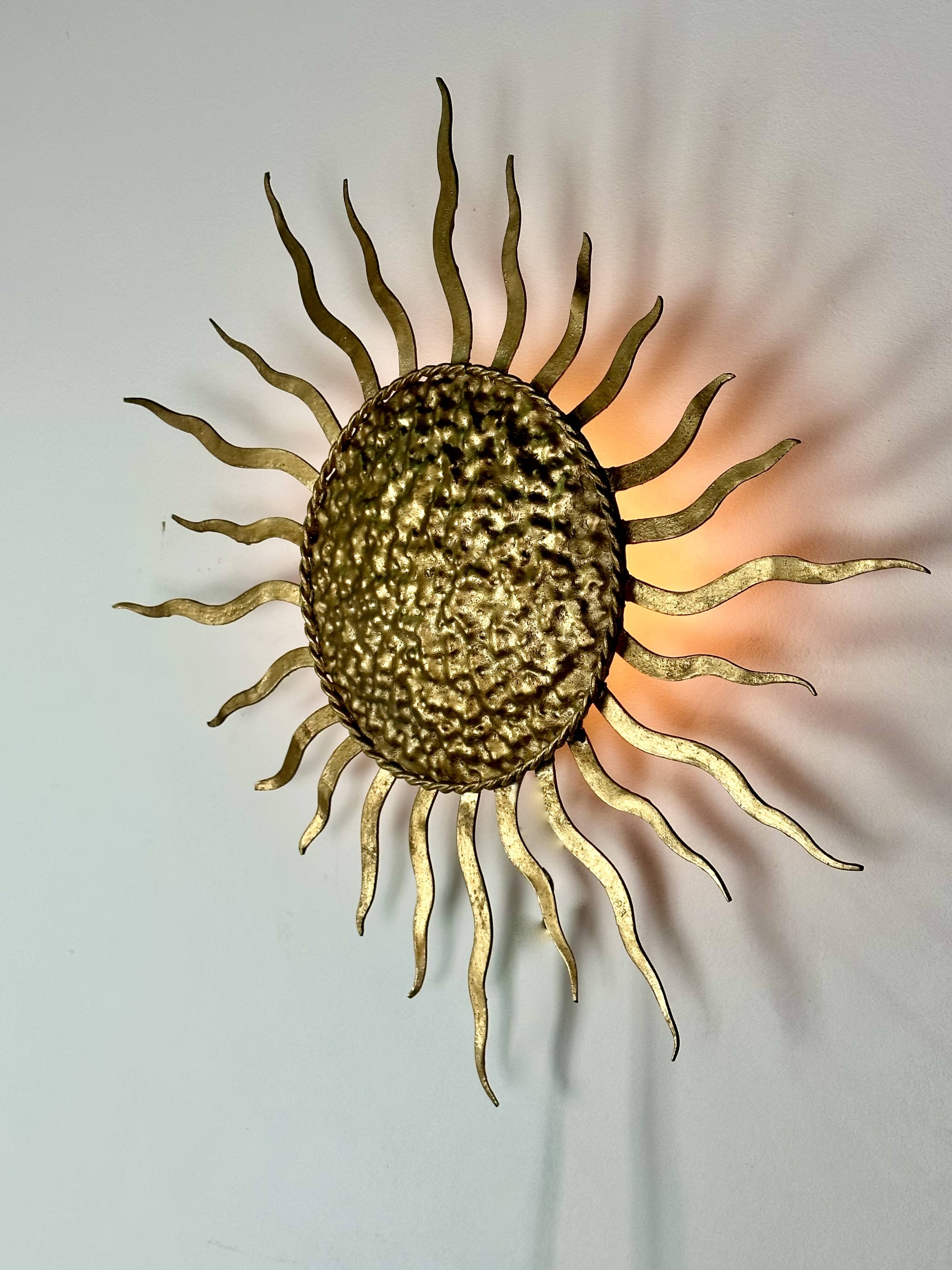 Wall lamp / ceiling lamp vintage sun 1950 in gilded wrought iron