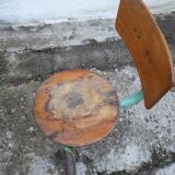 Old one-piece children's desk