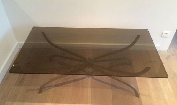 Table basse en acier brossé et dalle de verre fumé de la Maison Charles