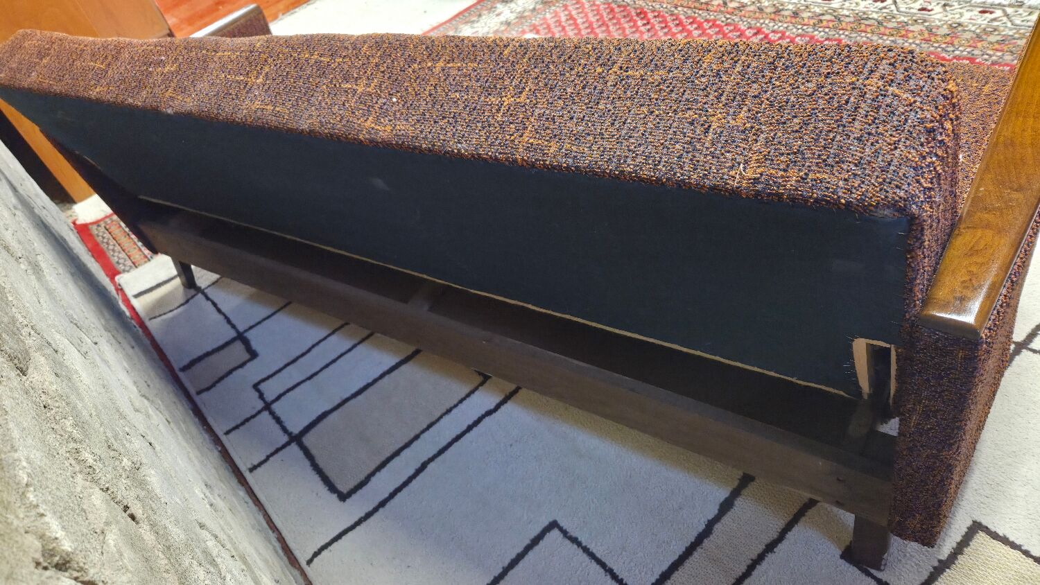 Convertible Scandinavian daybed canapé from the 1970s.