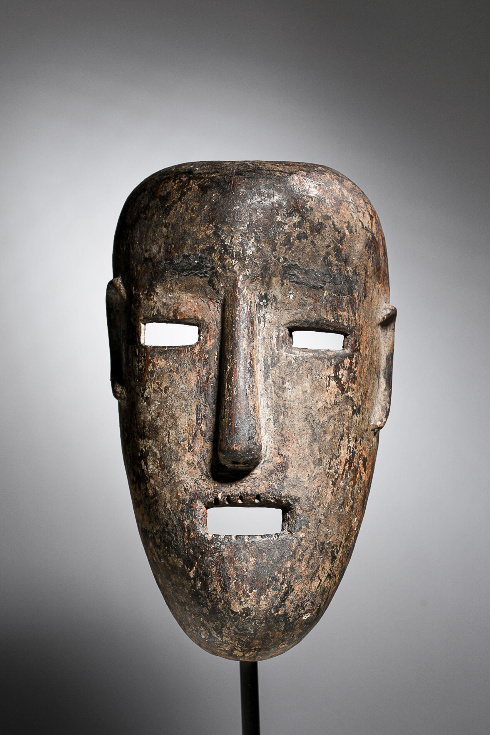African mask Nyamwezi - Ethnic decoration of Tanzania