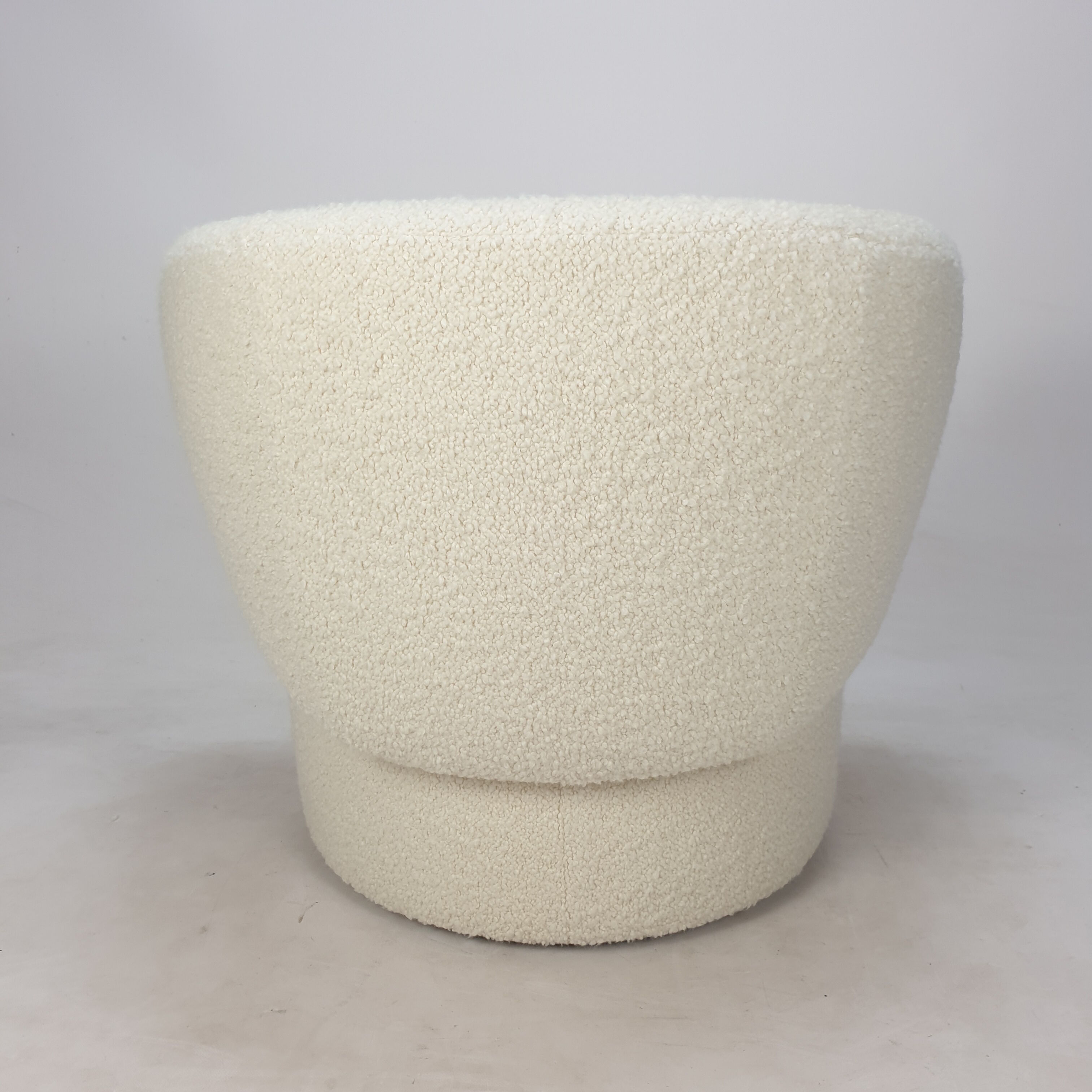 Ensemble de 2 chaises club et 1 pouf par rolf benz