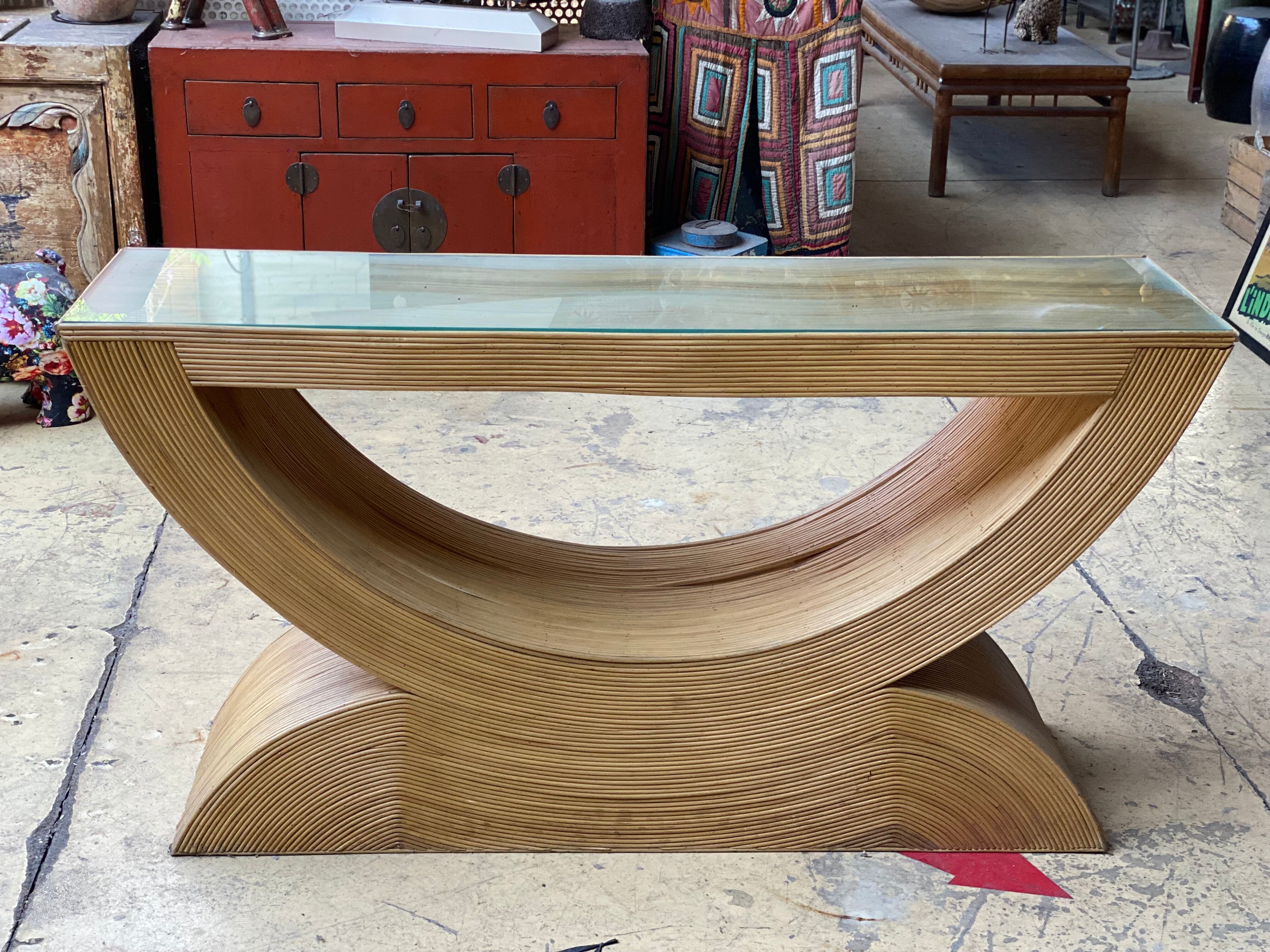 Rattan console Indonesia