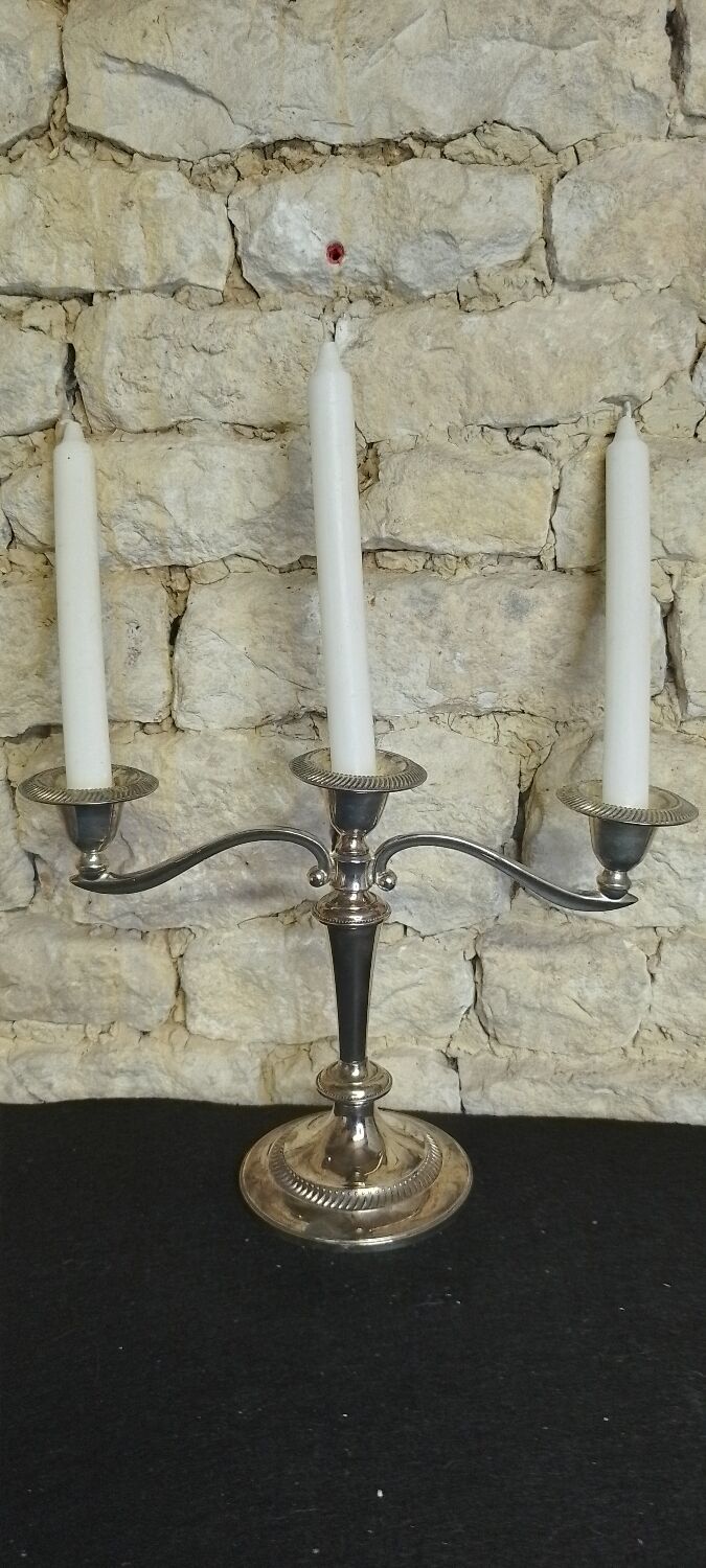 Metal candlestick