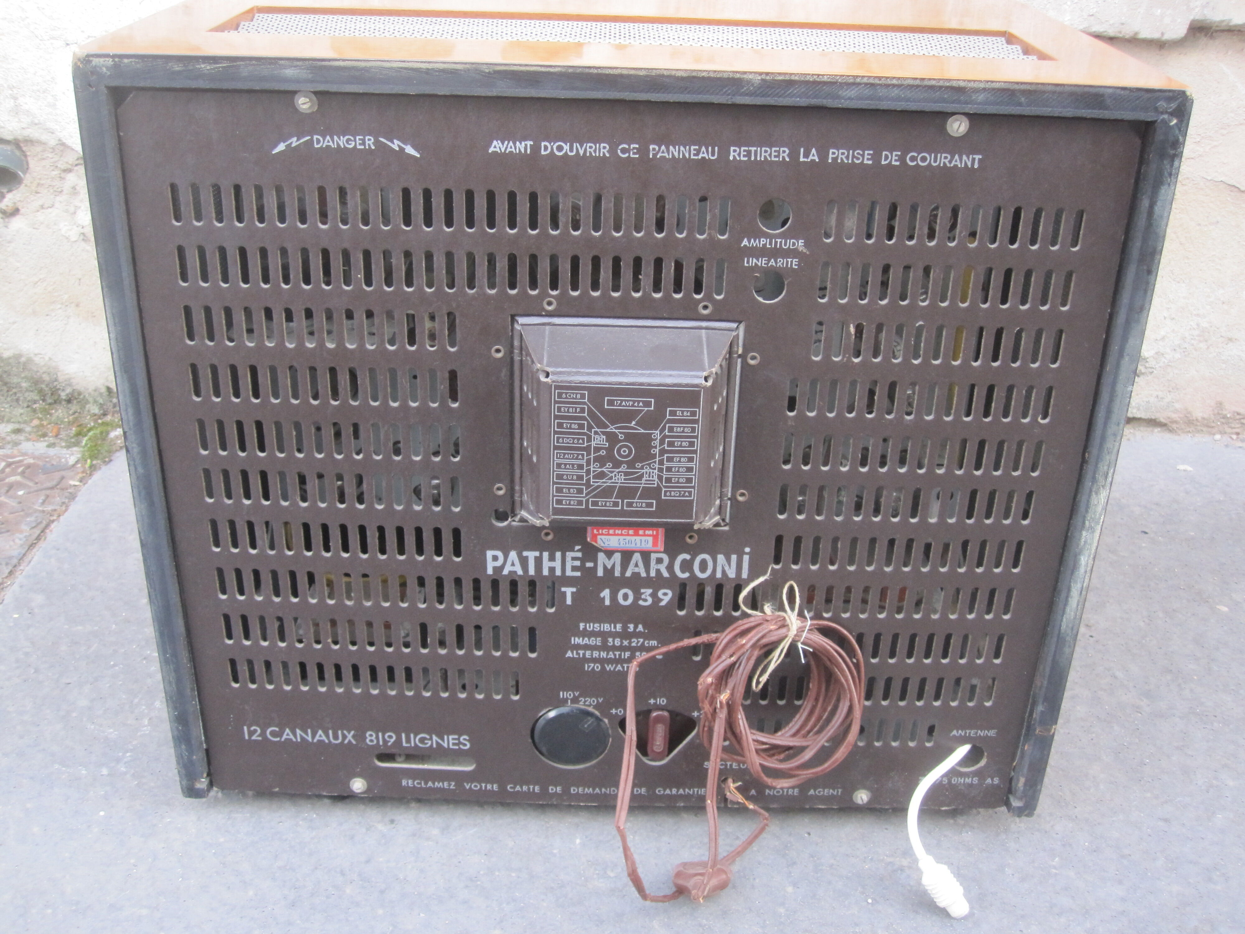 old tv TV wooden pathe marconi