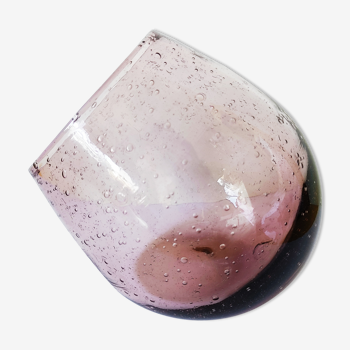 Biot's bubbled glass container