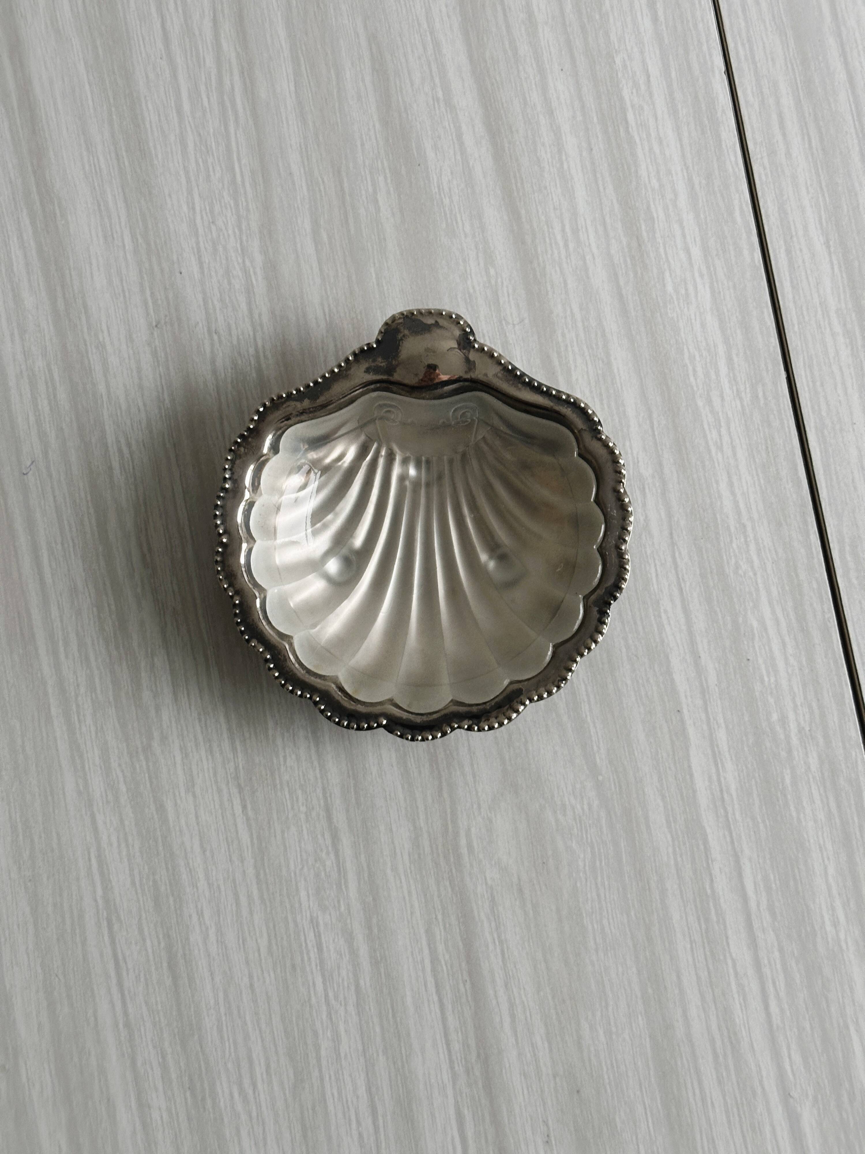 Small silver-plated butter and jam dish