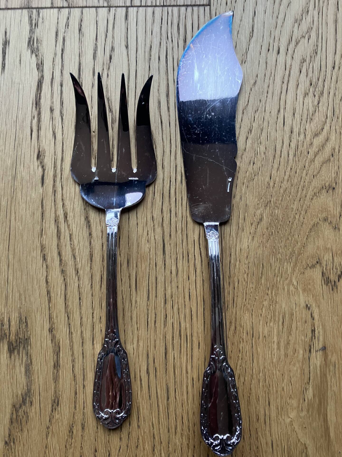 Service à poisson réargenté