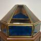 Vitrine d'exposition pour bijoux art nouveau pyramidale d'angle