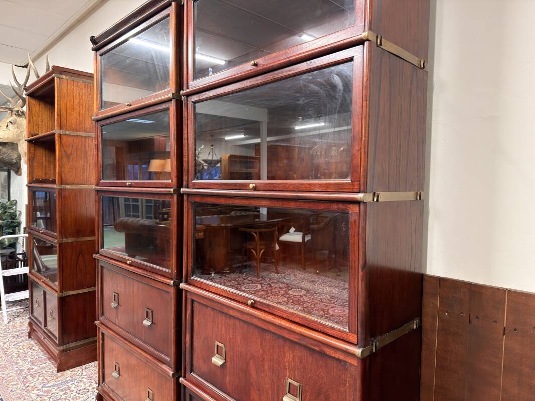 Set English Original Globe Wernicke Bookcase