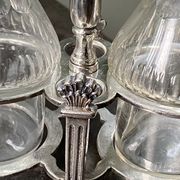 Ancien serviteur huile et vinaigre argent et verre taillé