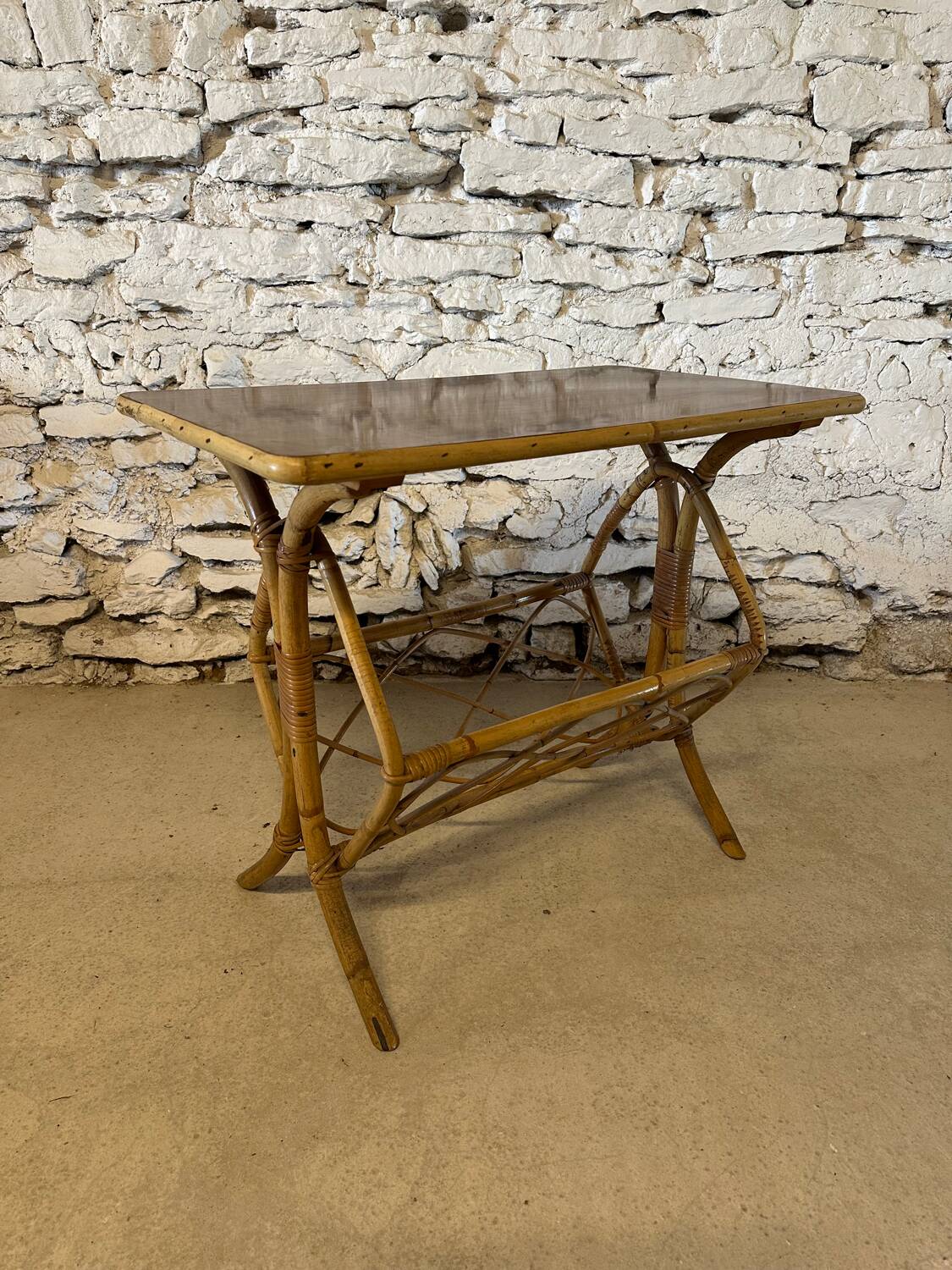 Vintage rattan coffee table with magazine racks