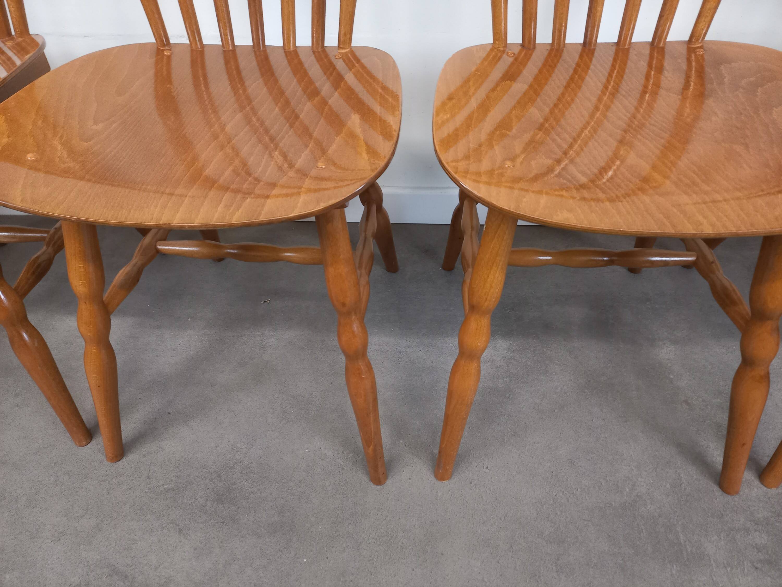 Set of 6 Baumann Tacoma bistro chairs