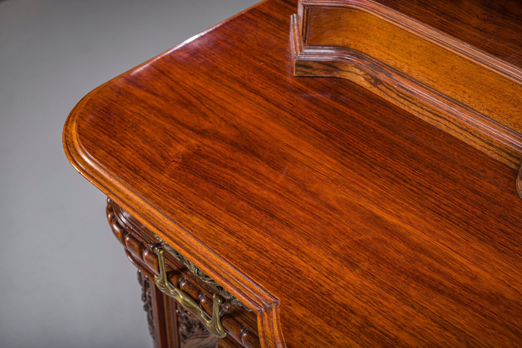 Buffet néo-baroque allemand en noyer et acajou, années 1890