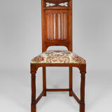 Pair of neo-Gothic chairs in Carved Walnut circa 1890