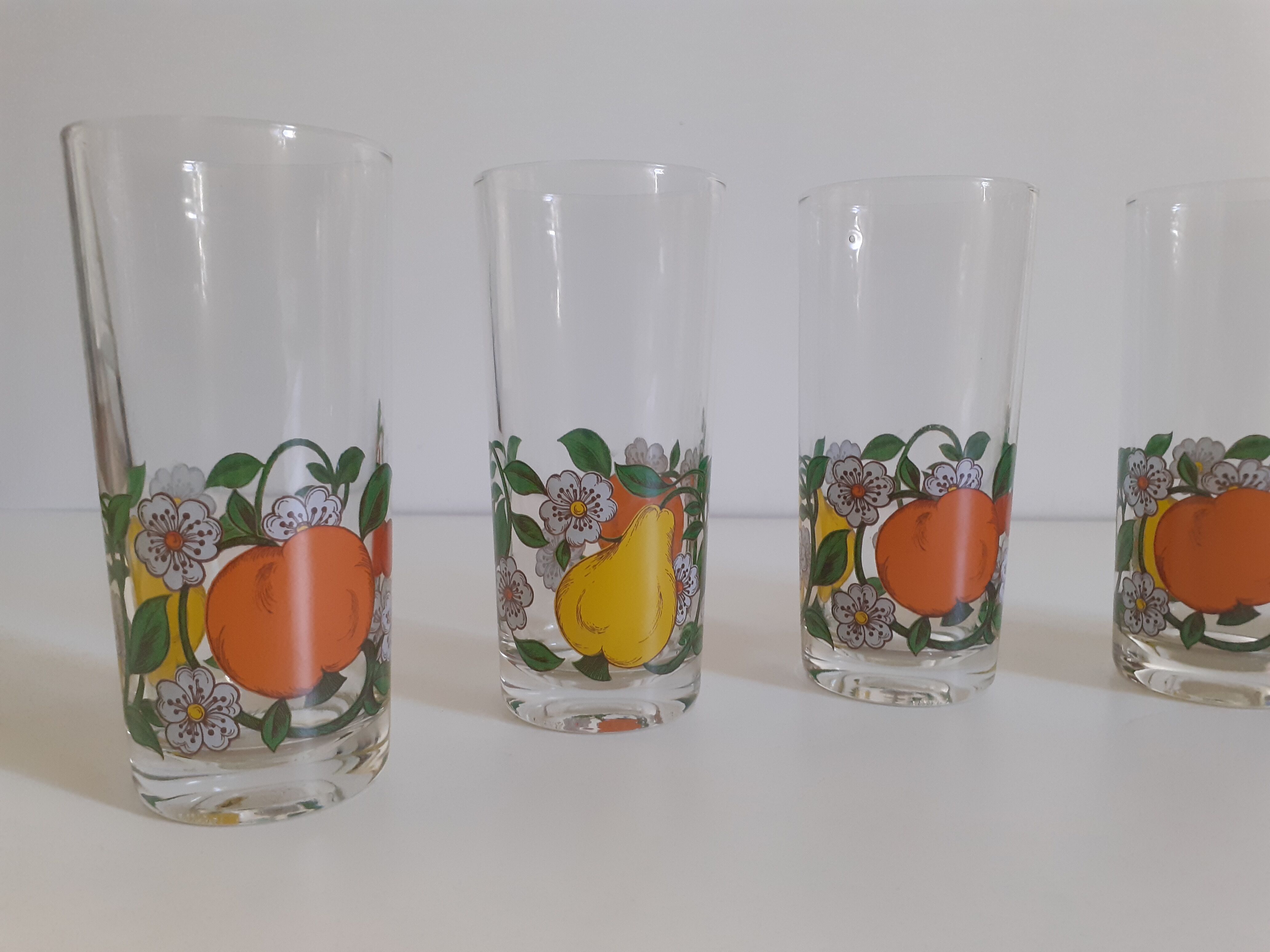 Fruit pattern glasses