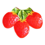 beggar or servant in strawberry-shaped slip