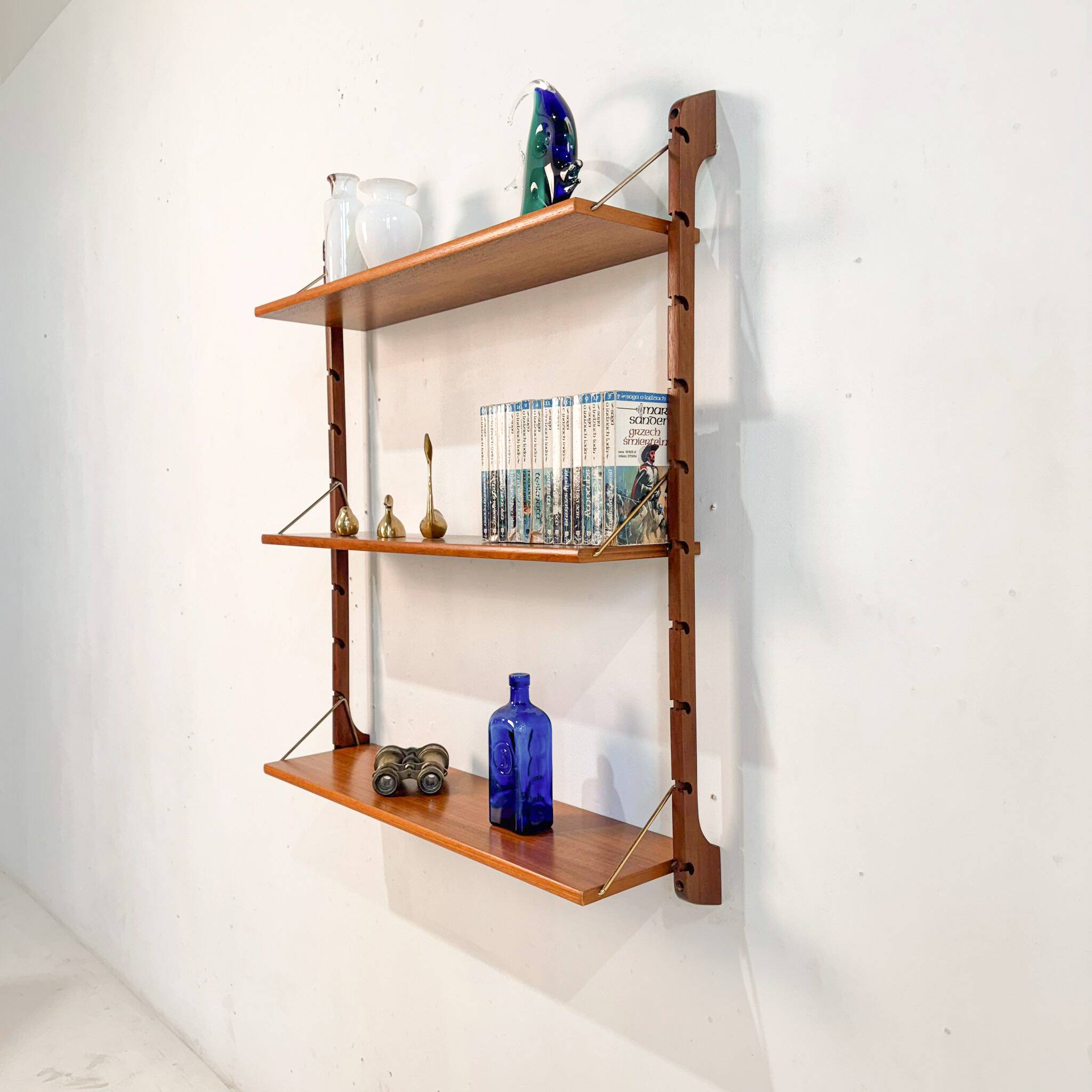 Étagère scandinave des années 60 Ergo, ensemble de 3 étagères, Norvège.