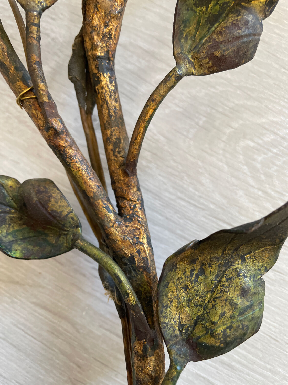 Large wall lamp 1950, gilded wrought iron "leaves"