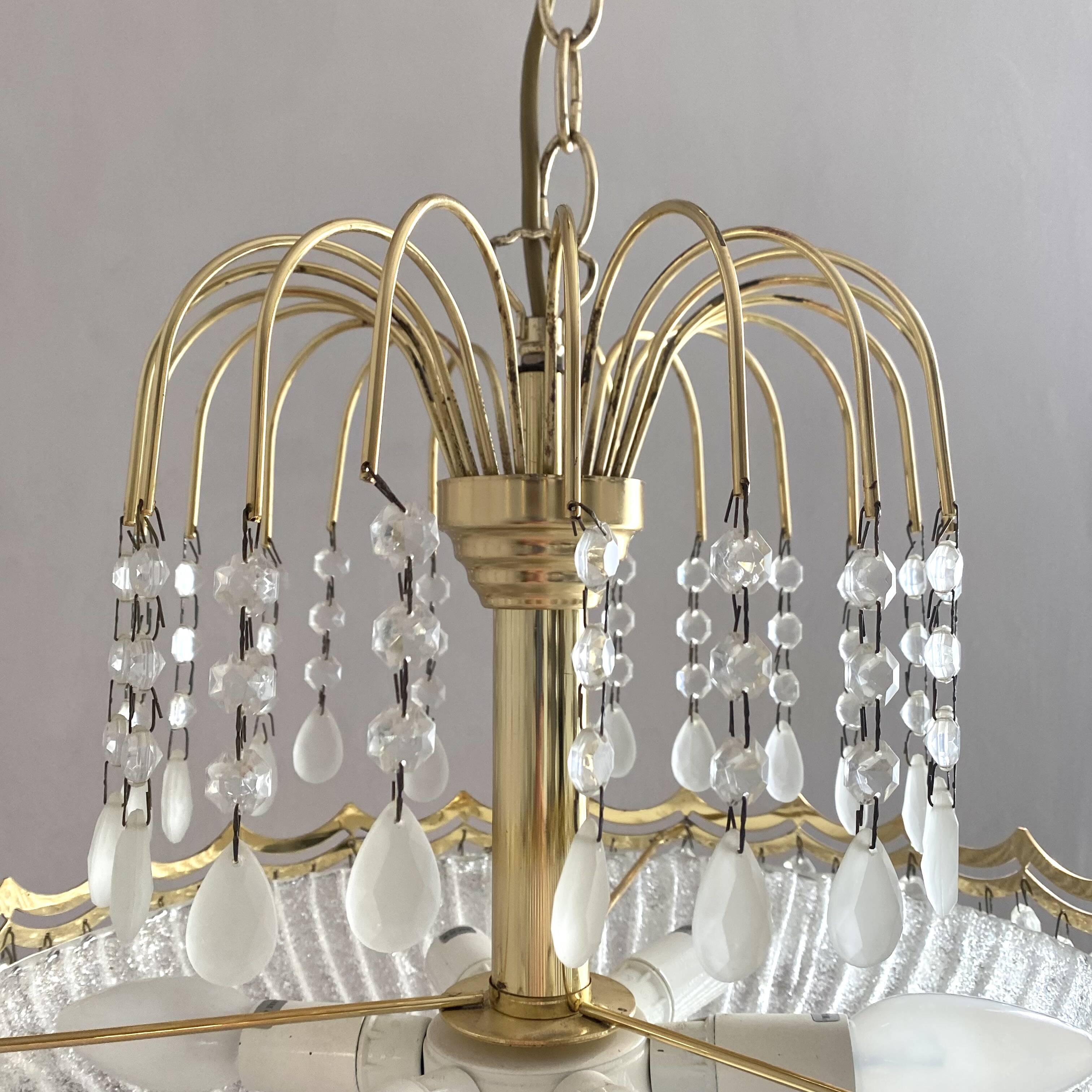 Gold metal basin pendant light with tassels - Italy