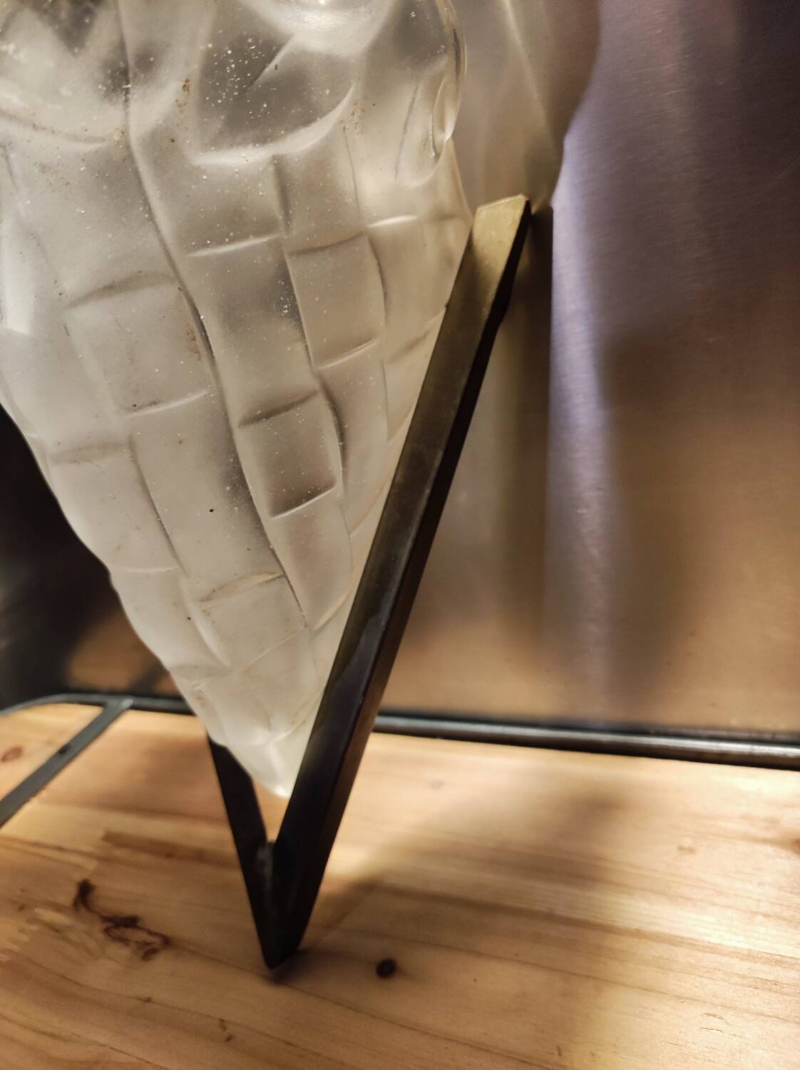 Art Deco wall light by Degué