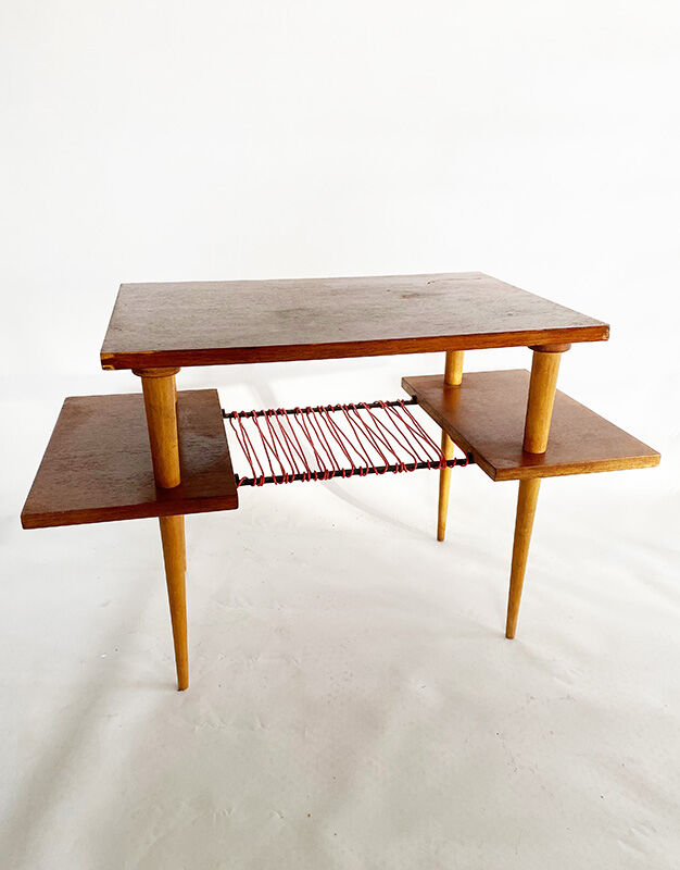 Scoubidou coffee table