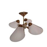 Lustre vintage 4 branches avec abats jour plexiglass ondulés