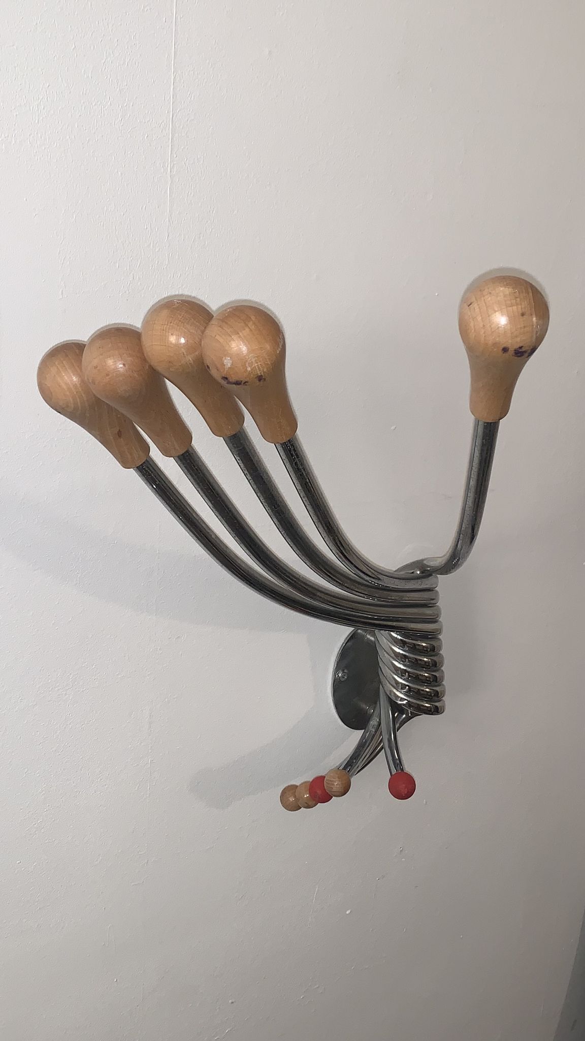 Vintage Wall mount ‘Octopus’ metal and wood swivel coat rack