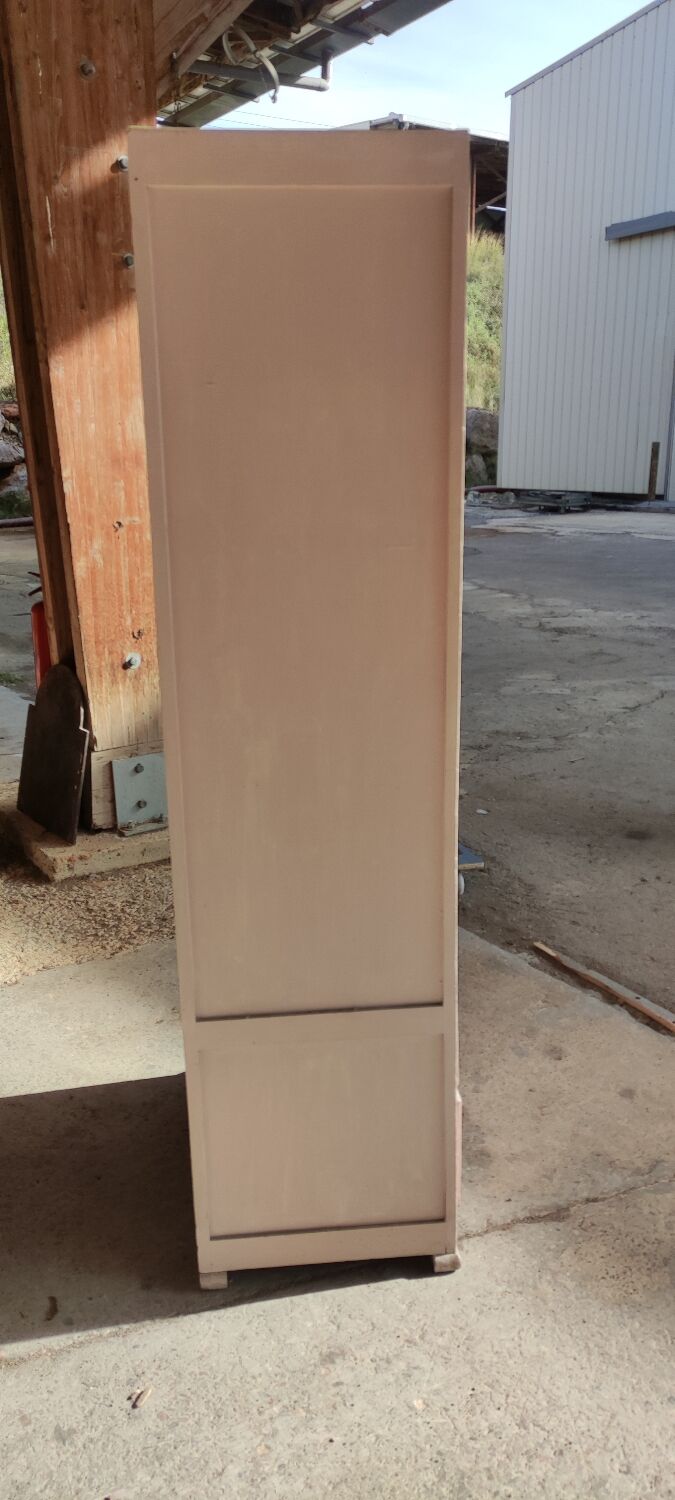 Showcase cabinet two doors, 3 drawers patina old pink