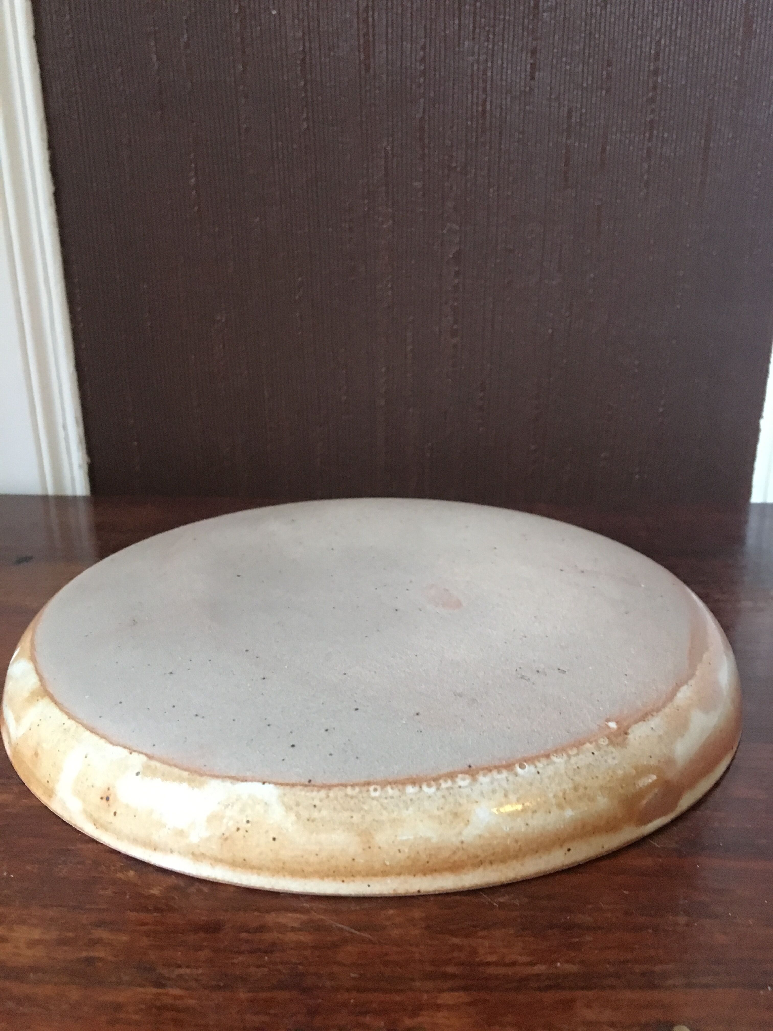 Set of 4 flat sandstone plates
