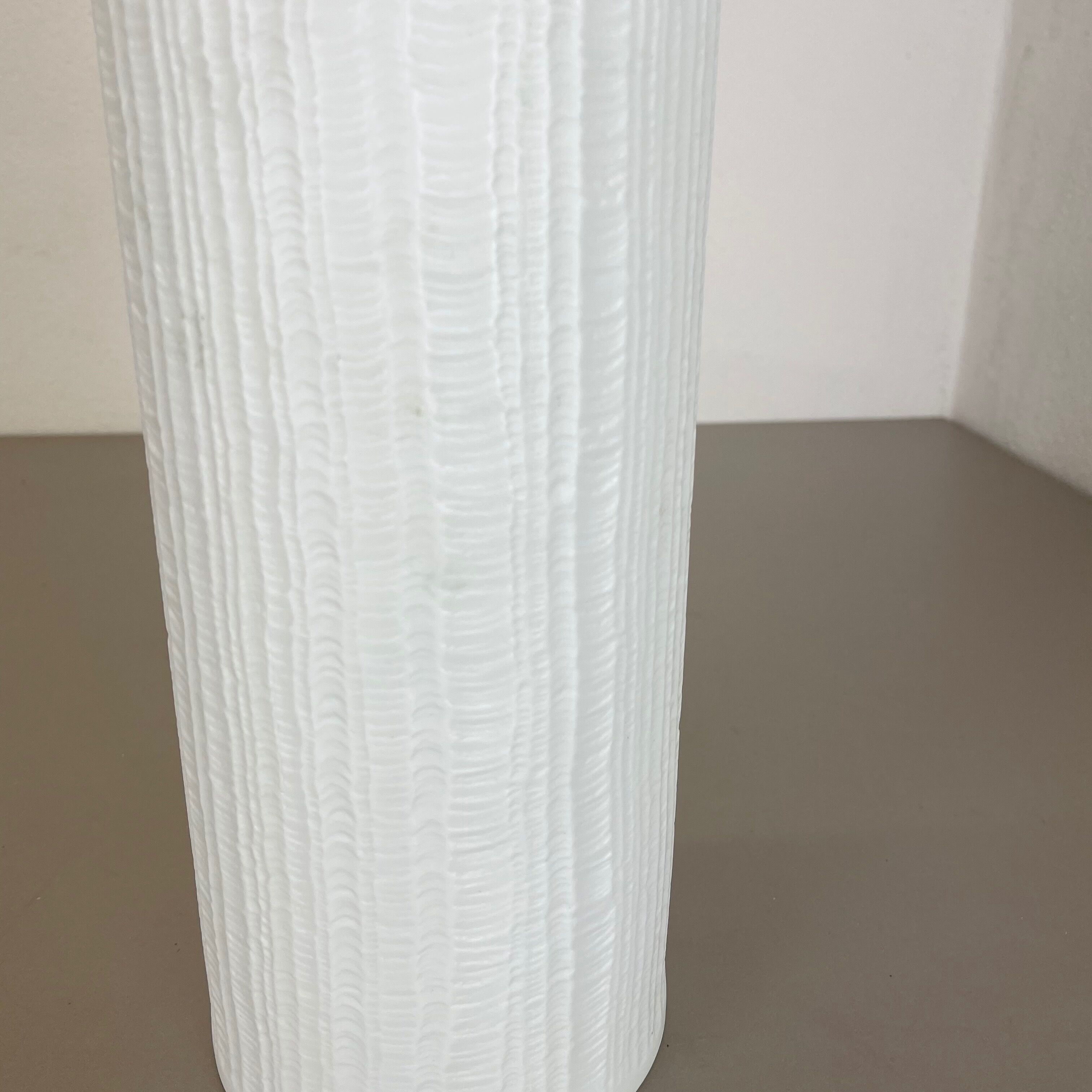 Large 32cm Op Art Vase Vase Heinrich Fuchs for Hutschenreuther, Germany, 1970s