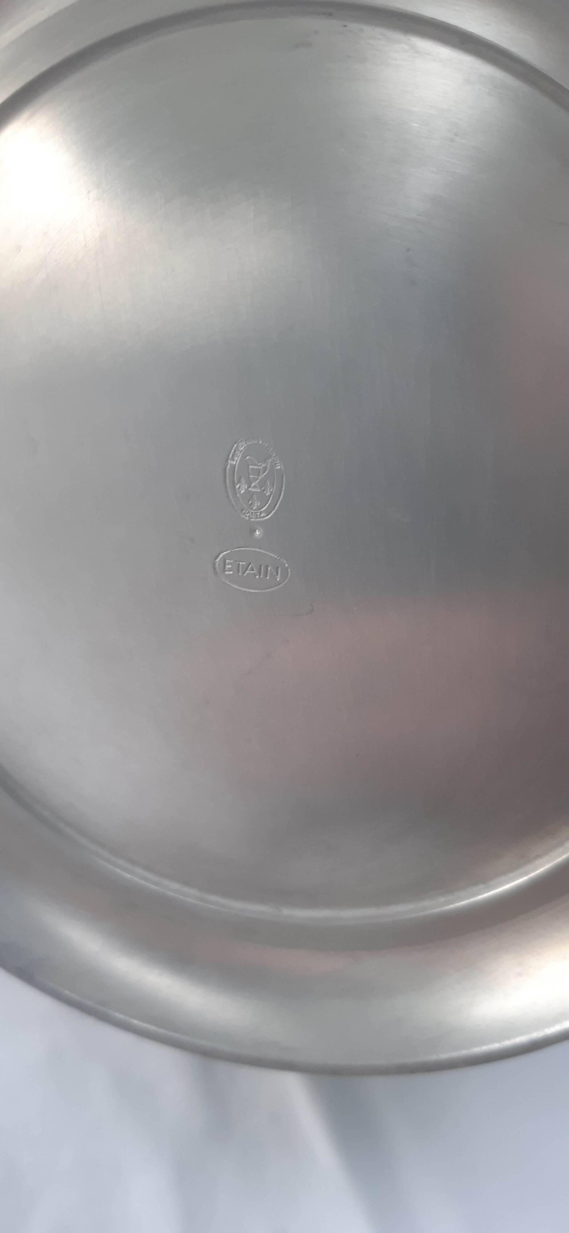 Anjou Malta pewter vase