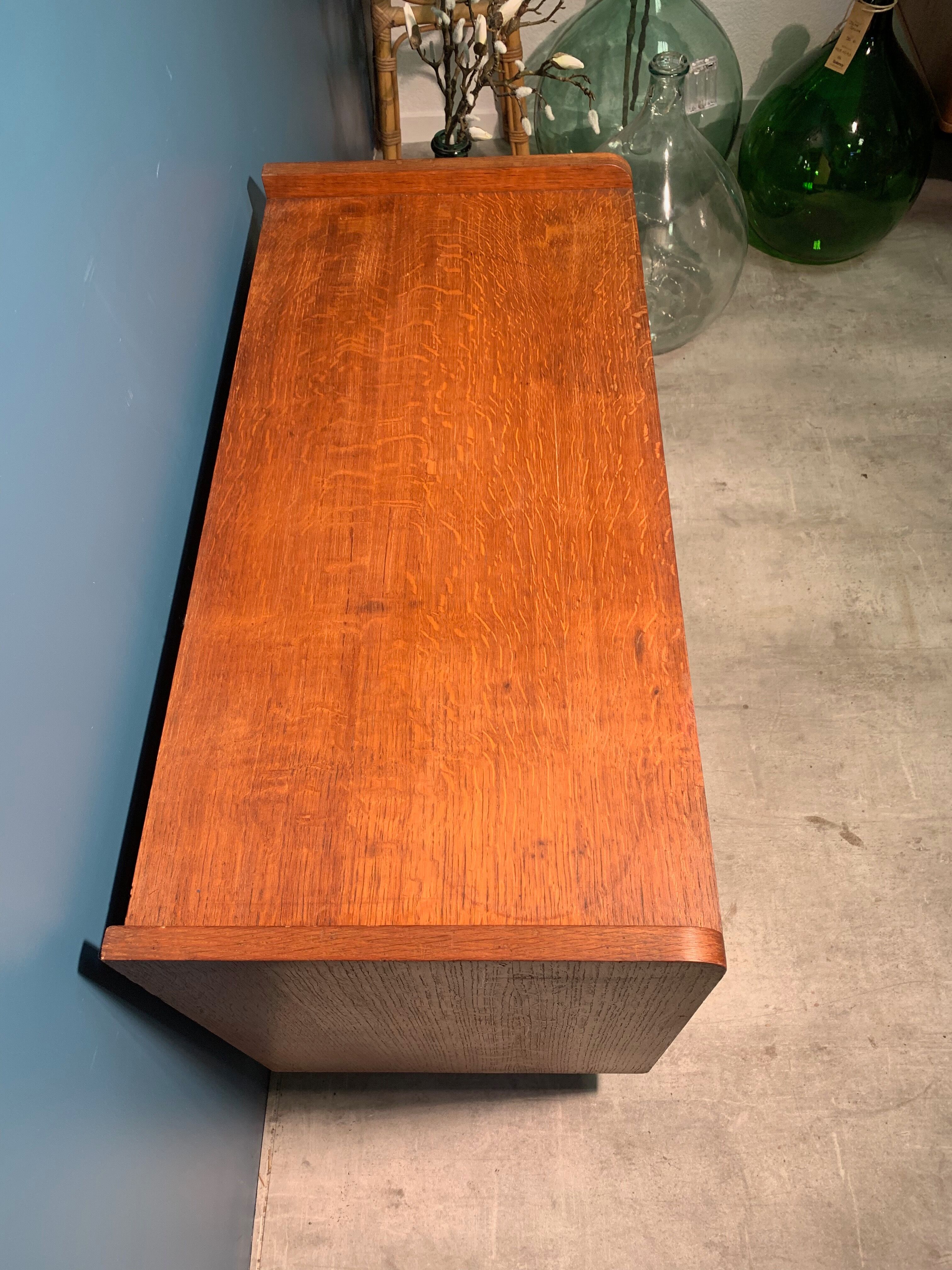 Vintage bahut with compass feet