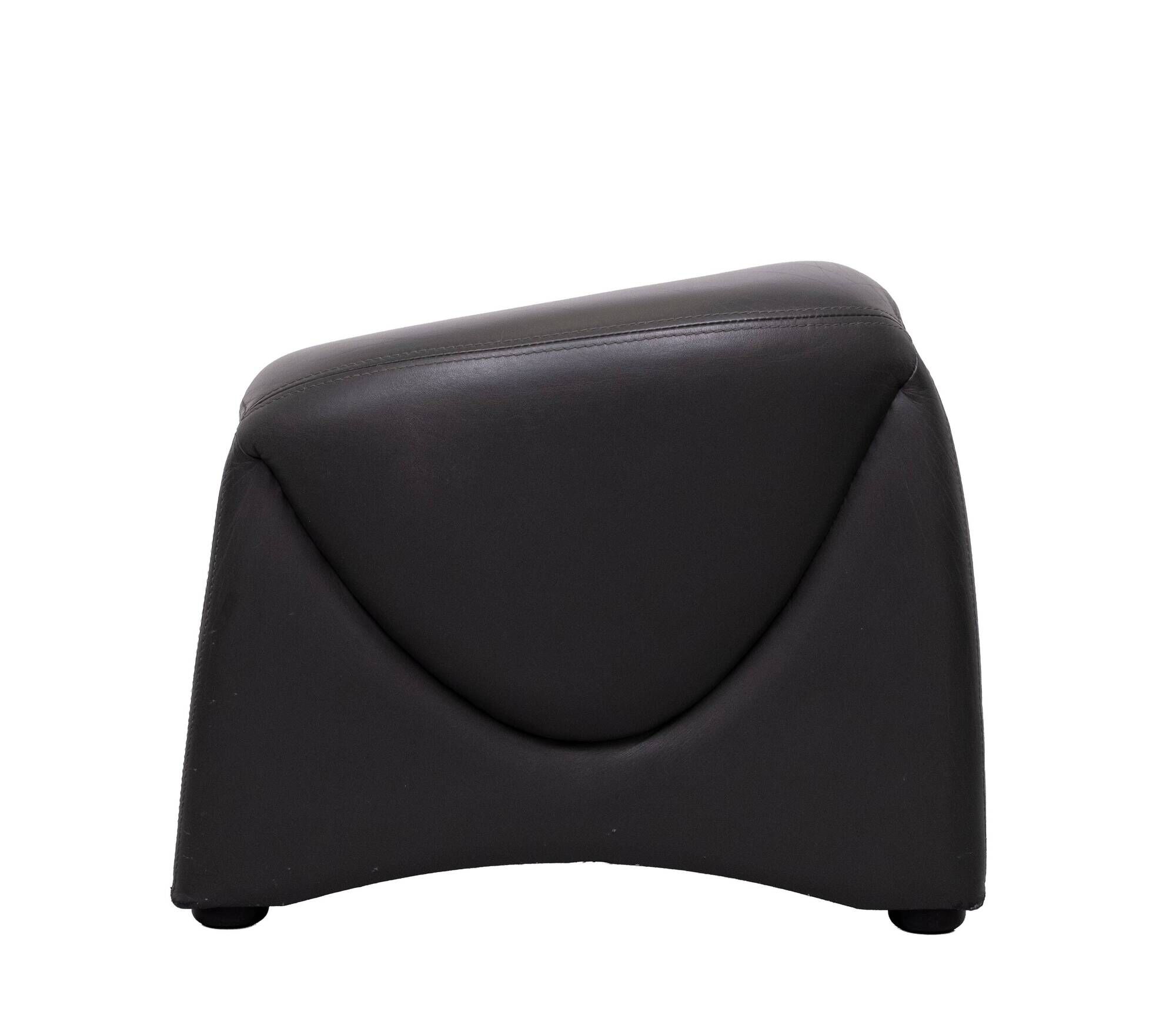 Leolux Ottoman or Footstool organic shaped 1980s