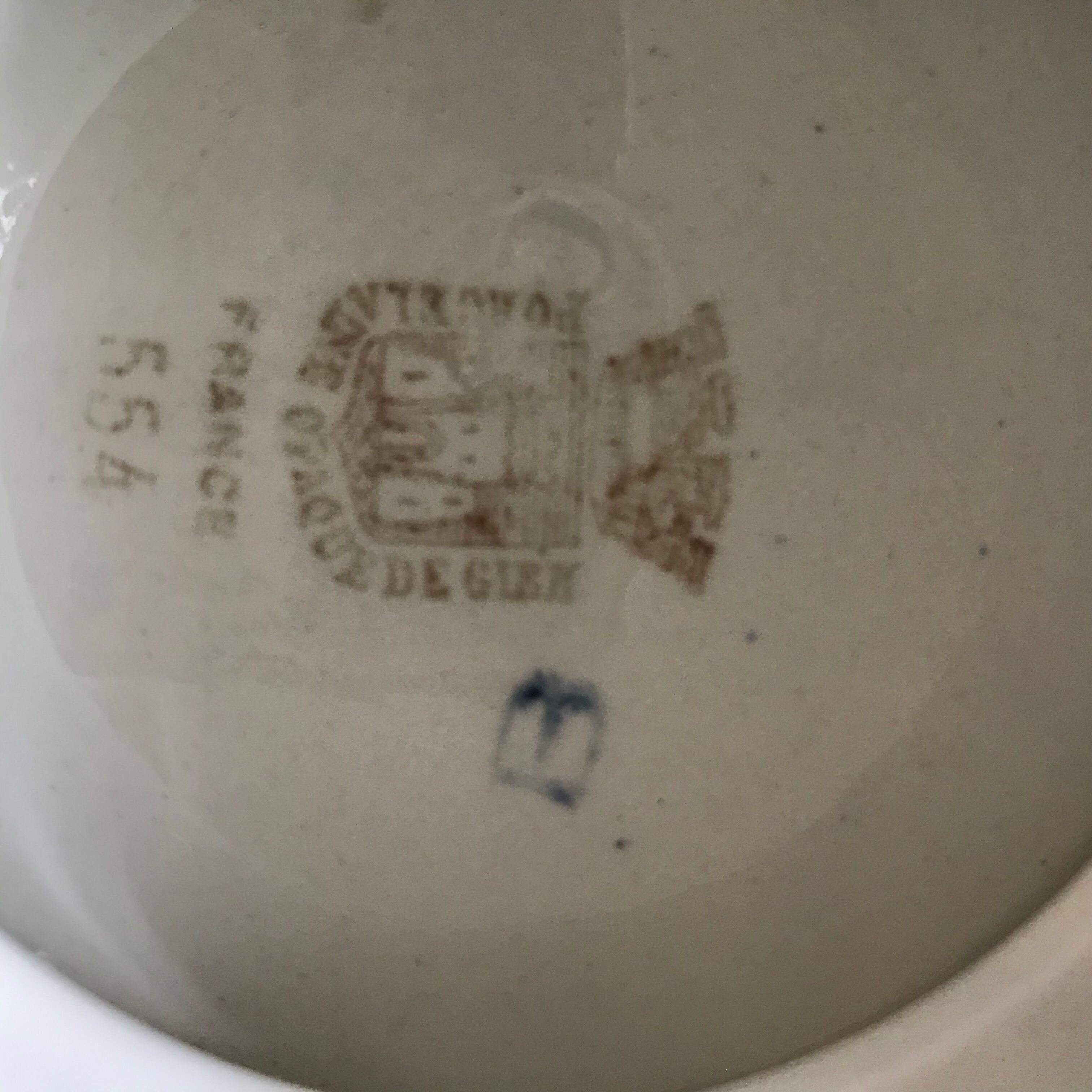 Product BHV Lot of dishes and soup Gien early 20th century