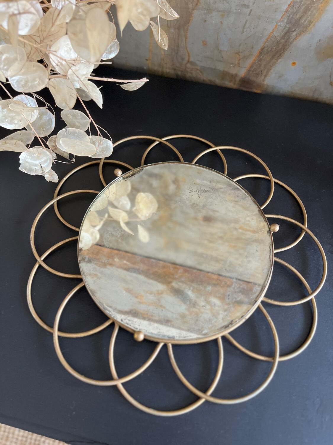 Ancibe brass flower mirror